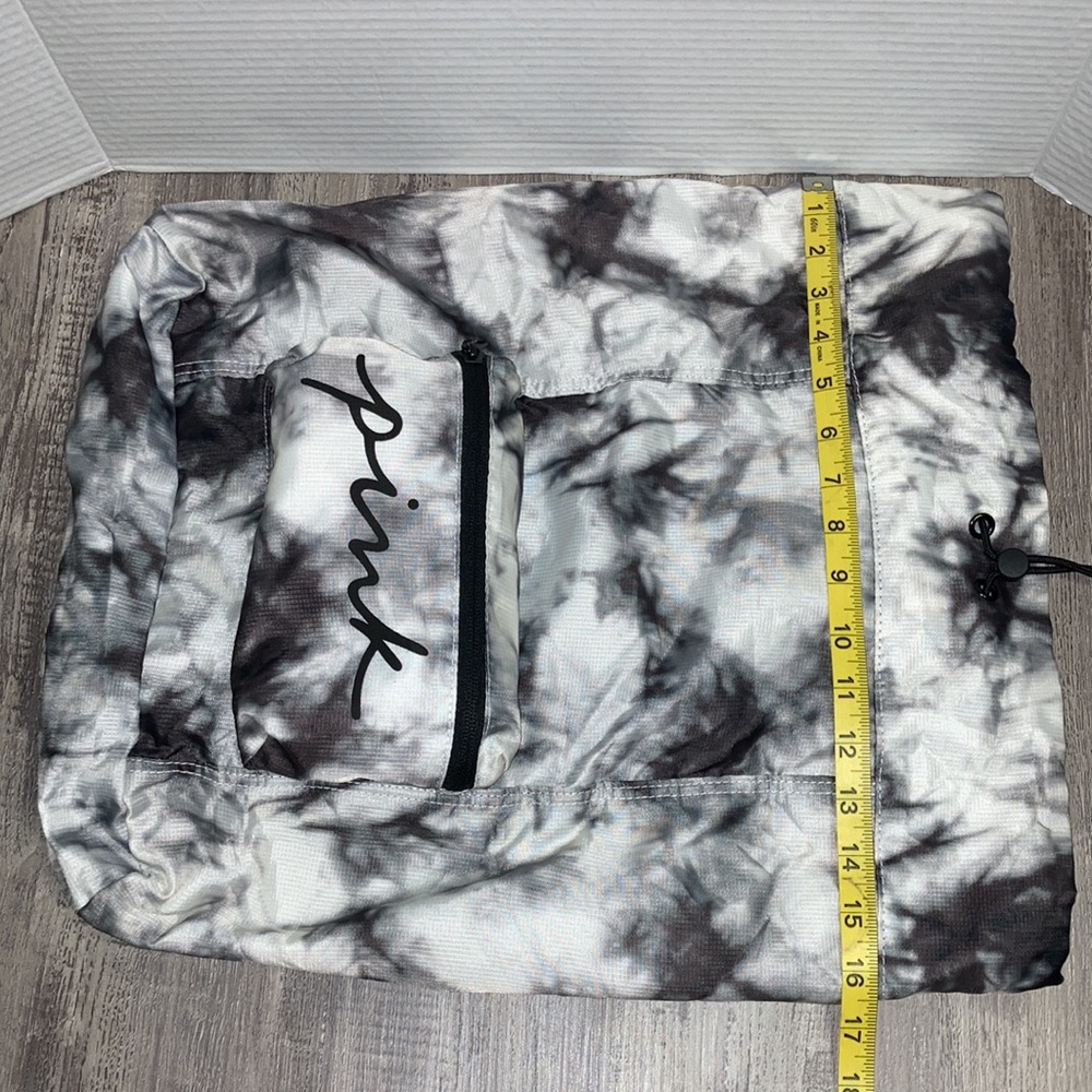 PINK Convertible Fanny Pack/Backpack - Picture 6 of 7